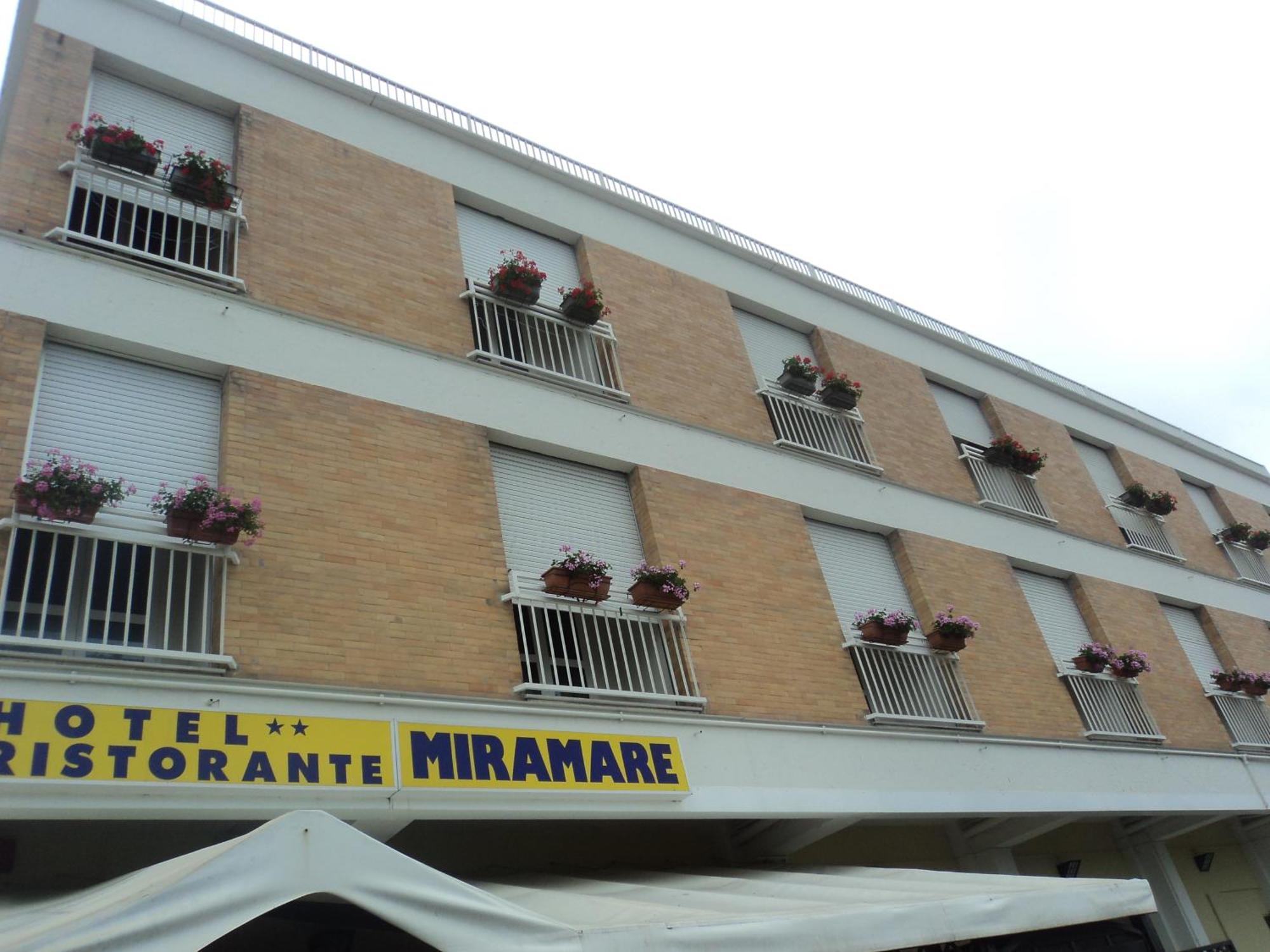 Hotel Ristorante Miramare Pesaro Exteriér fotografie